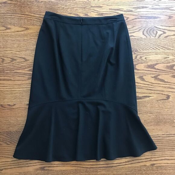ESCADA lightweight wool pencil mermaid skirt 38 8 - Picture 4 of 6